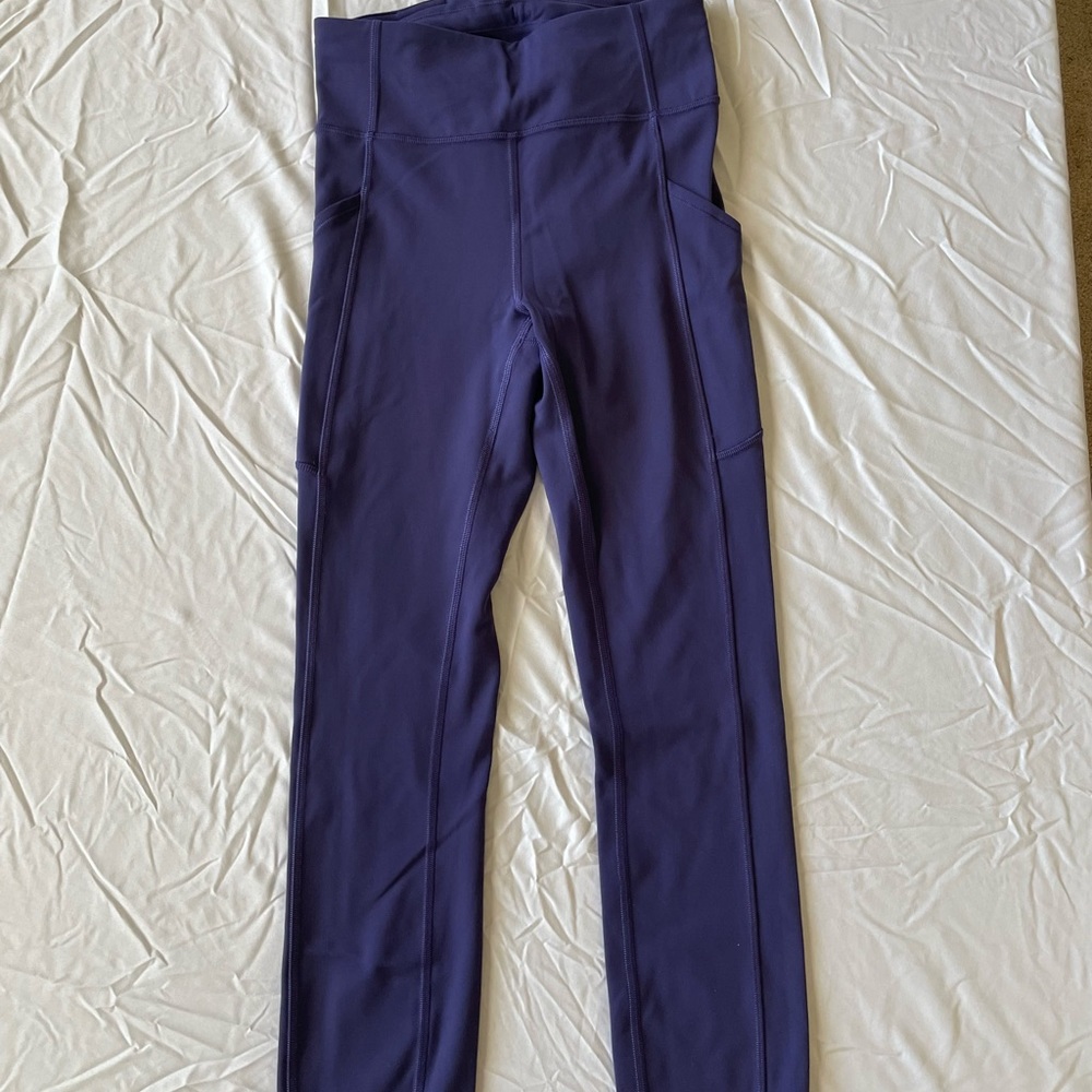 Lululemon Invigorate tight 23”